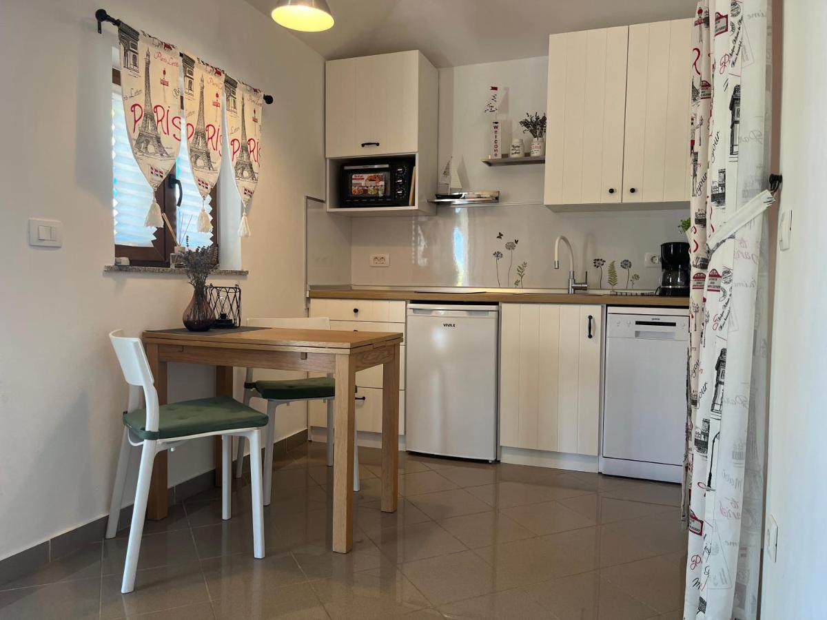 רוביני Apartment Cozy&Quiet מראה חיצוני תמונה